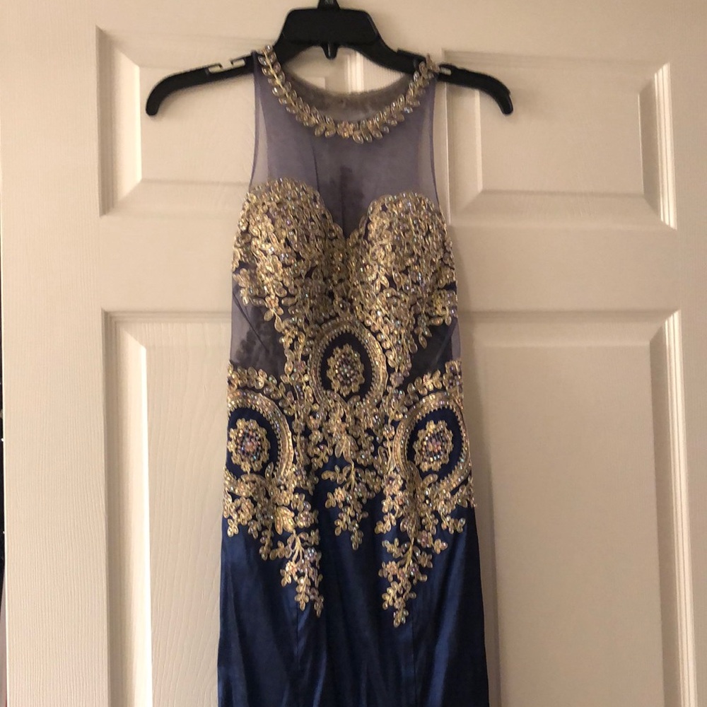 Mermaid Gown by Dancing Queen